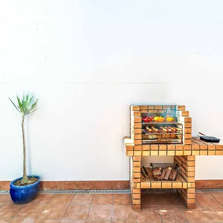 Villa Malibu Marina *